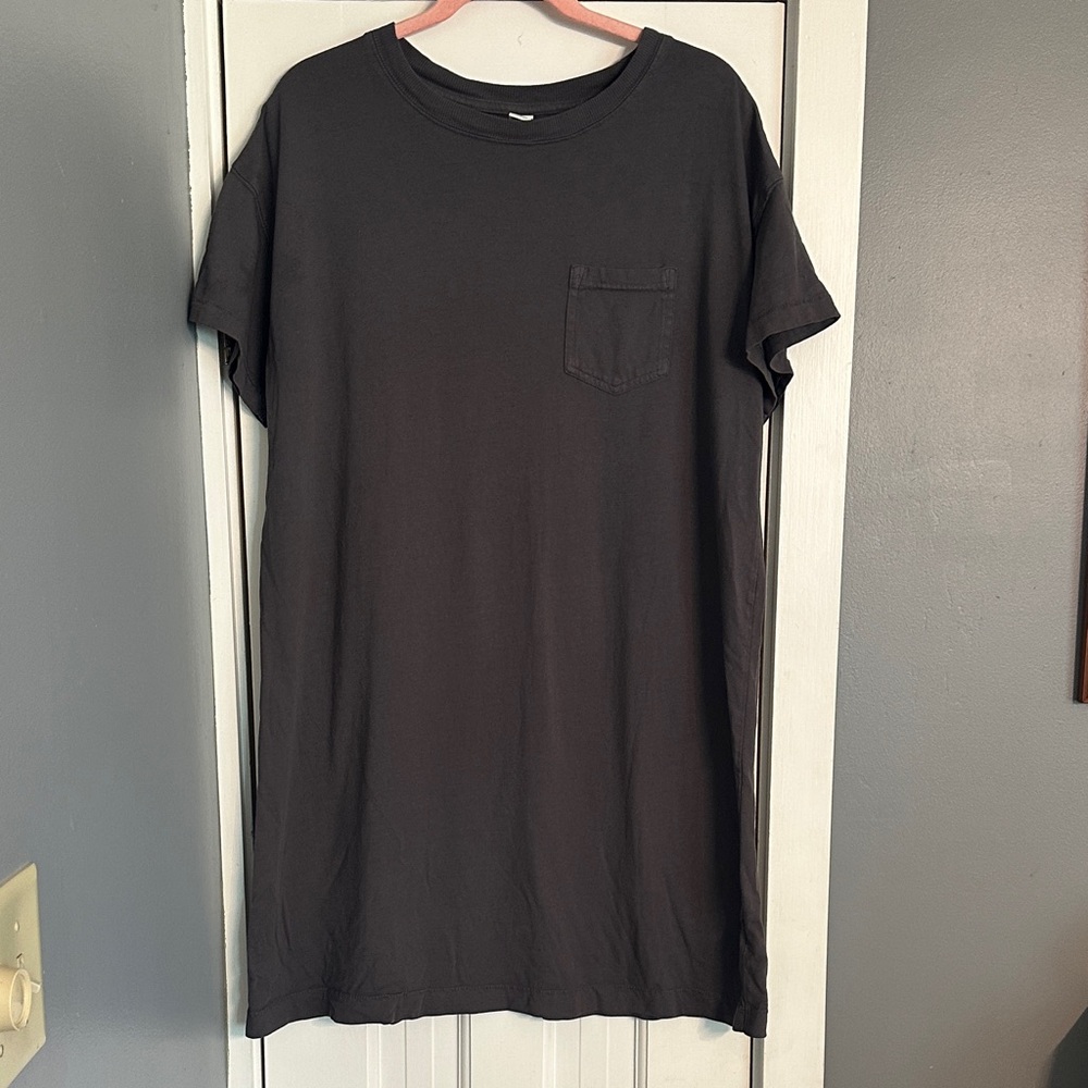 Old Navy Dark Gray Crew Neck Short Sleeve Pocket T-Shirt Dress, Size Large